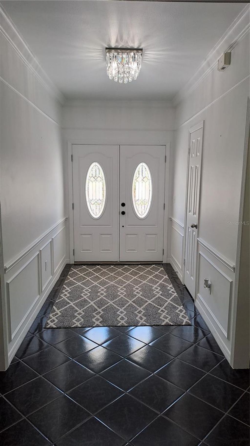 Photo of 16 Golf View Drive, Englewood, FL 34223 (MLS # A4671551)