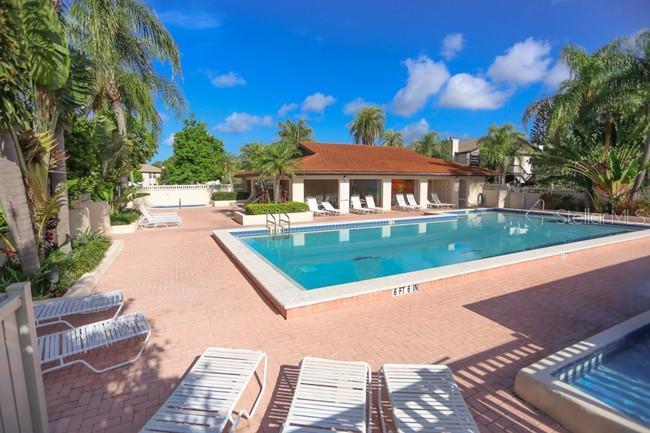 MIRROR LAKE SEC 3 - Residential Lease