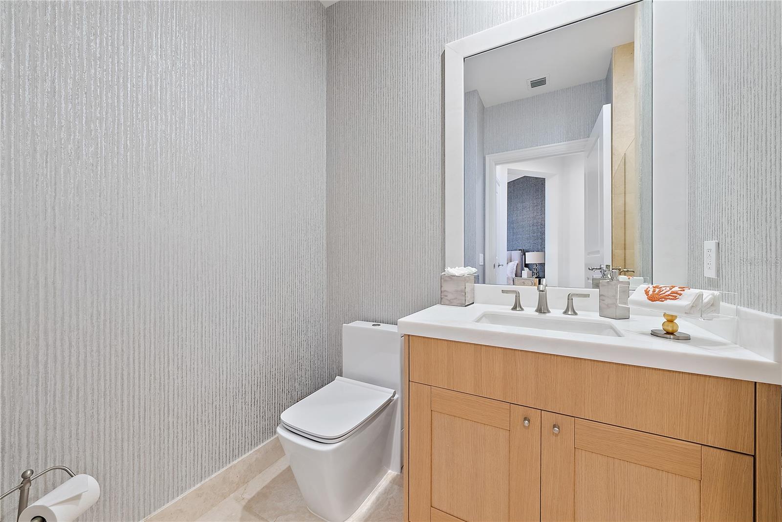 2700 NORTH OCEAN CONDO - Residential