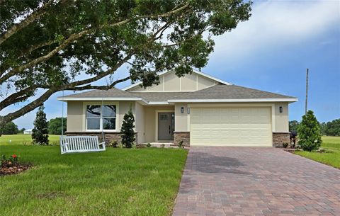 Photo of 7190 Golf Club Drive, Sebring, FL 33876 (MLS # P4935655)