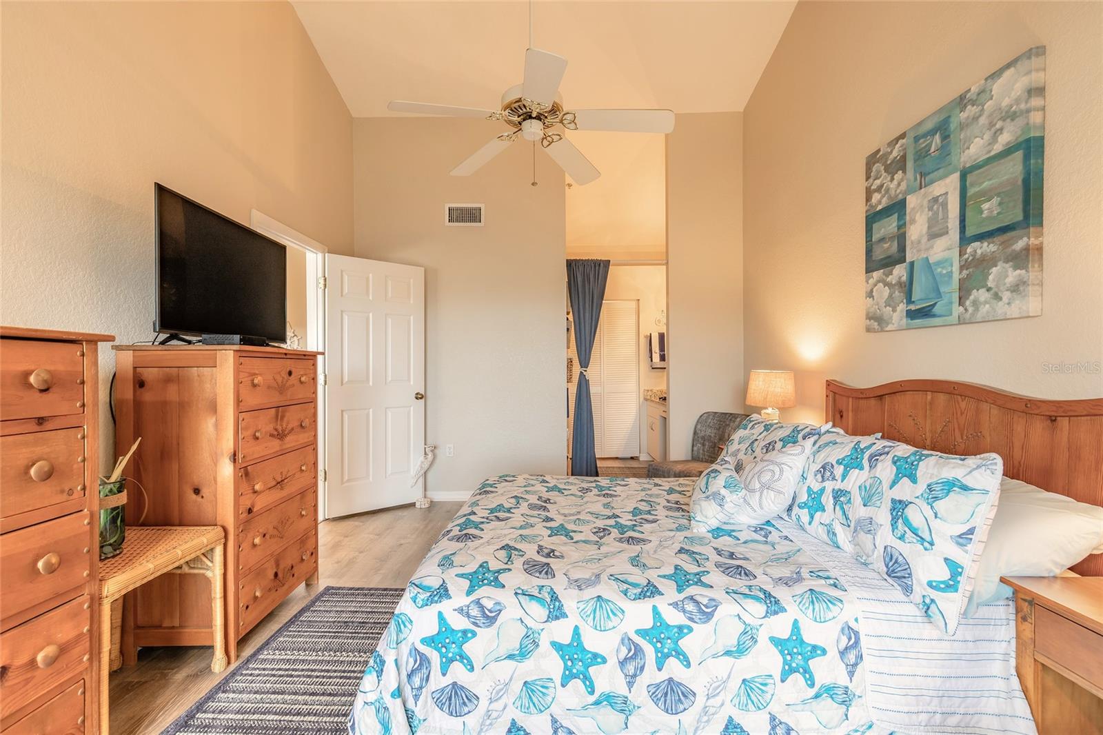 BOUCHELLE ISLAND CONDO - Residential