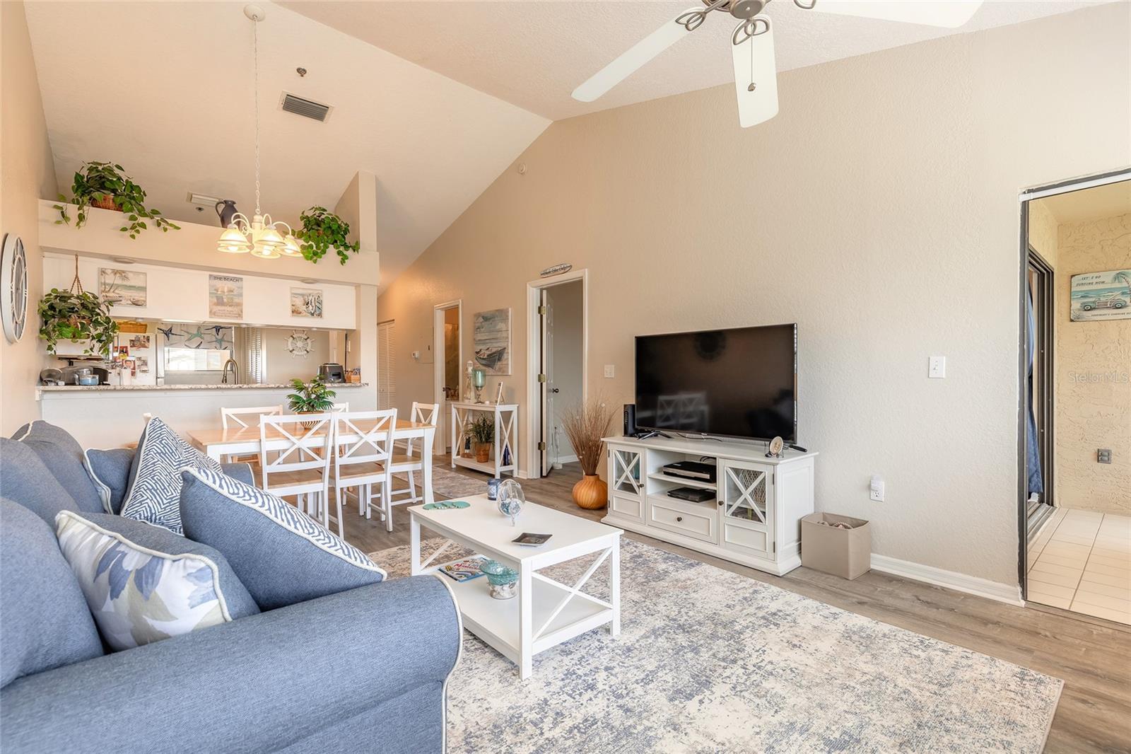 BOUCHELLE ISLAND CONDO - Residential