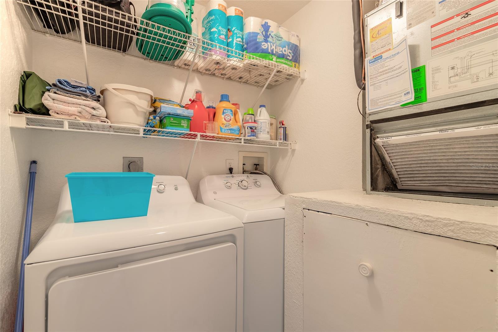 BOUCHELLE ISLAND CONDO - Residential