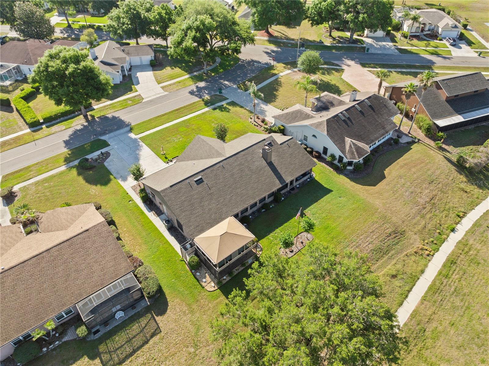SILVER OAKS PH 01 - Residential