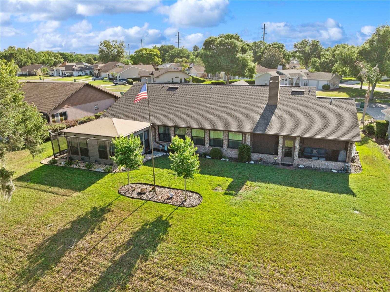 SILVER OAKS PH 01 - Residential