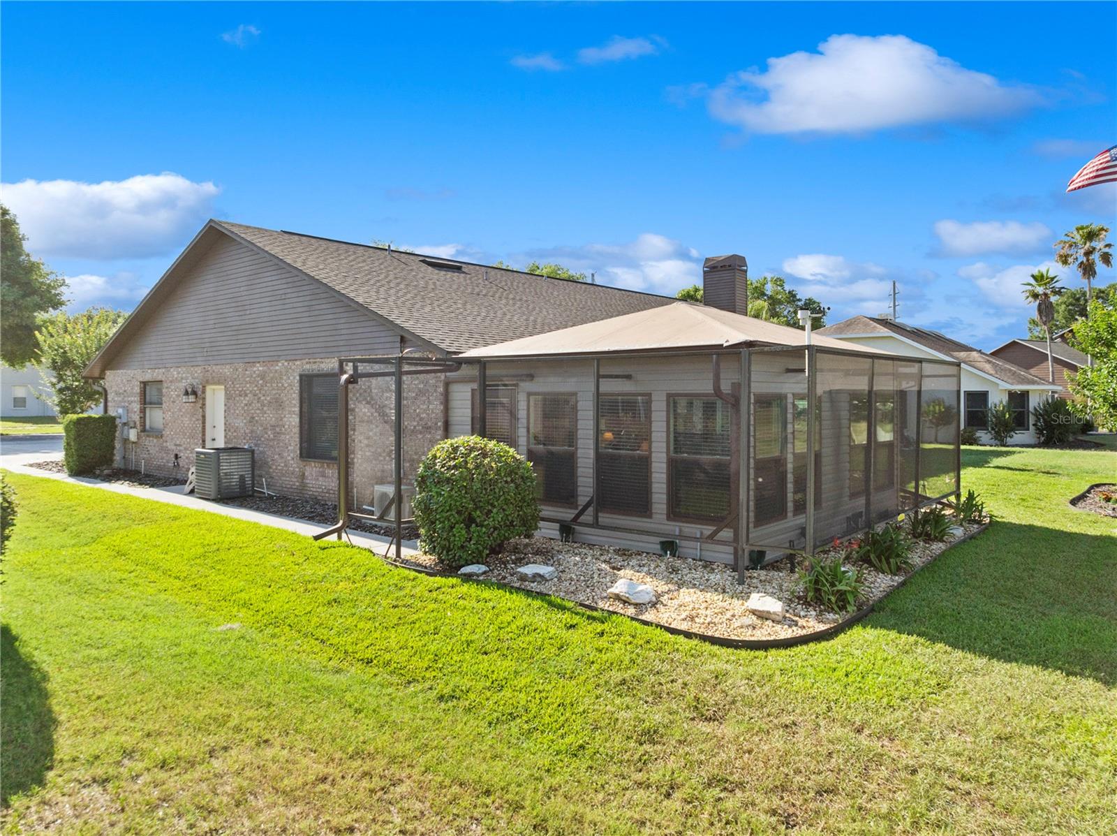 SILVER OAKS PH 01 - Residential