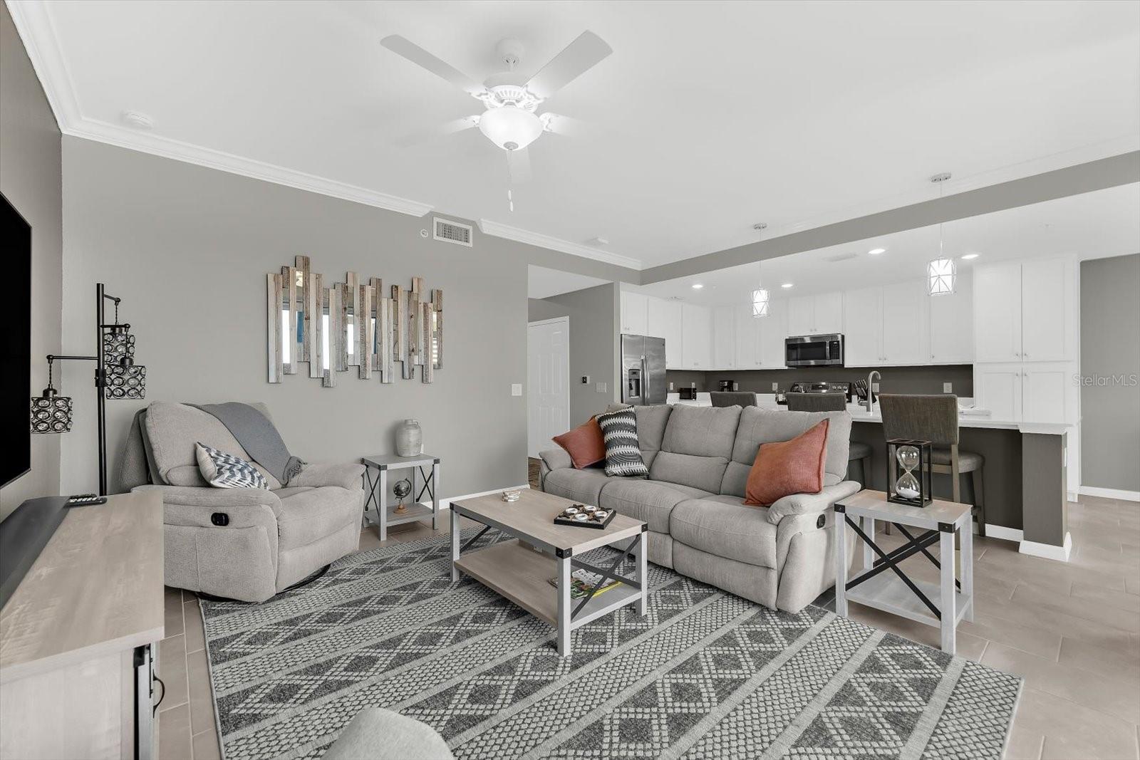 TERRACE V AT LAKEWOOD NATIONAL PH I - Residential