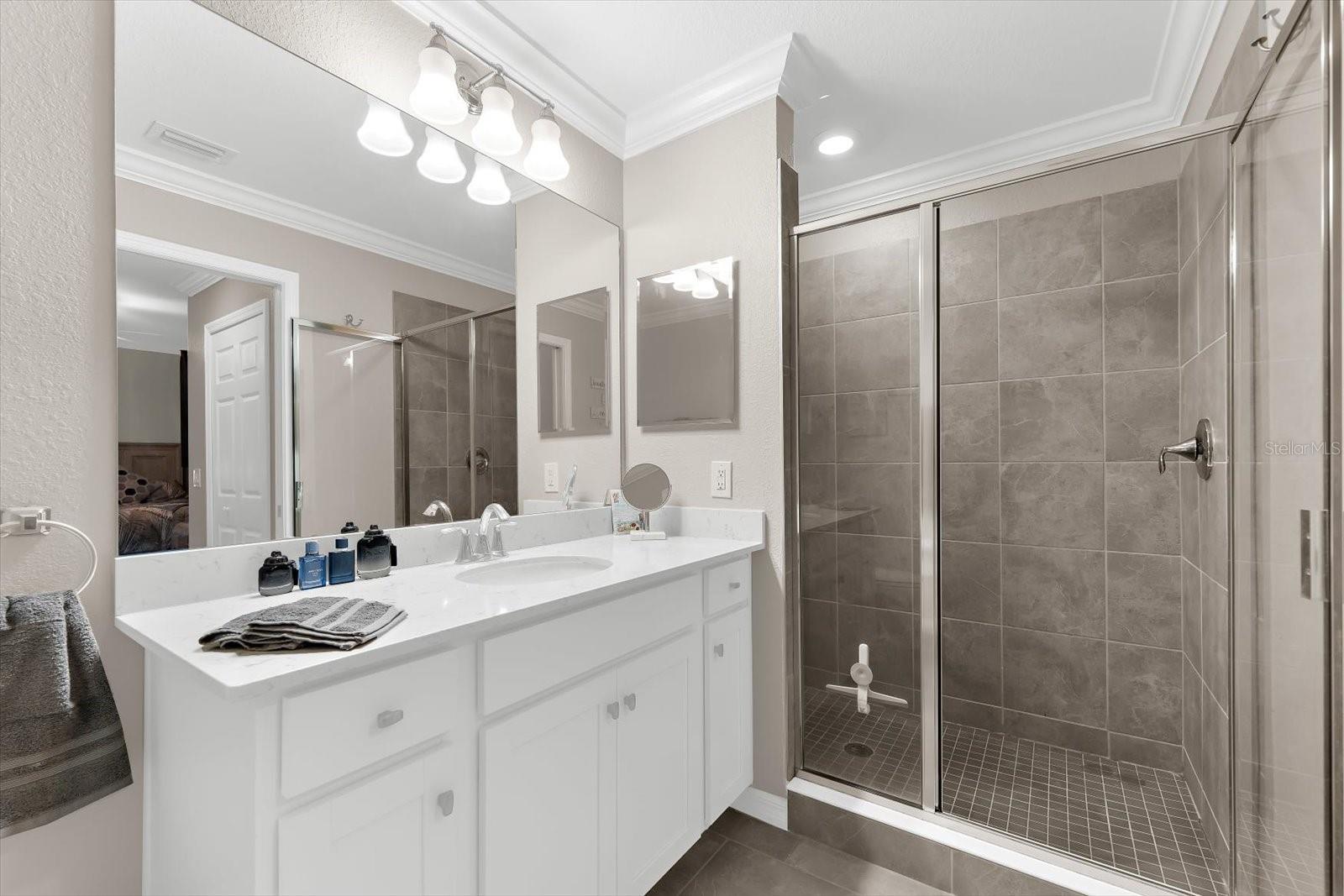 TERRACE V AT LAKEWOOD NATIONAL PH I - Residential