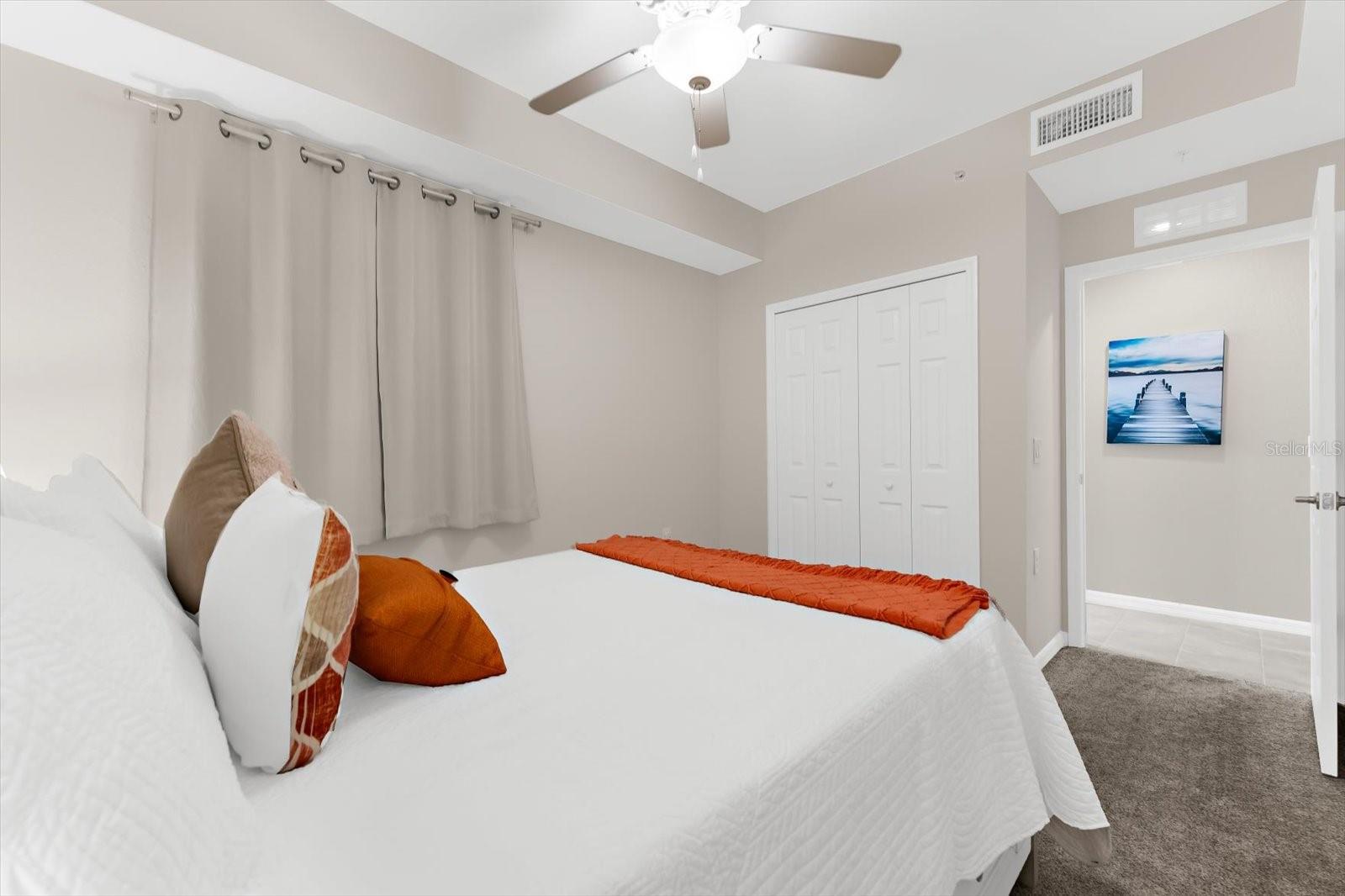 TERRACE V AT LAKEWOOD NATIONAL PH I - Residential