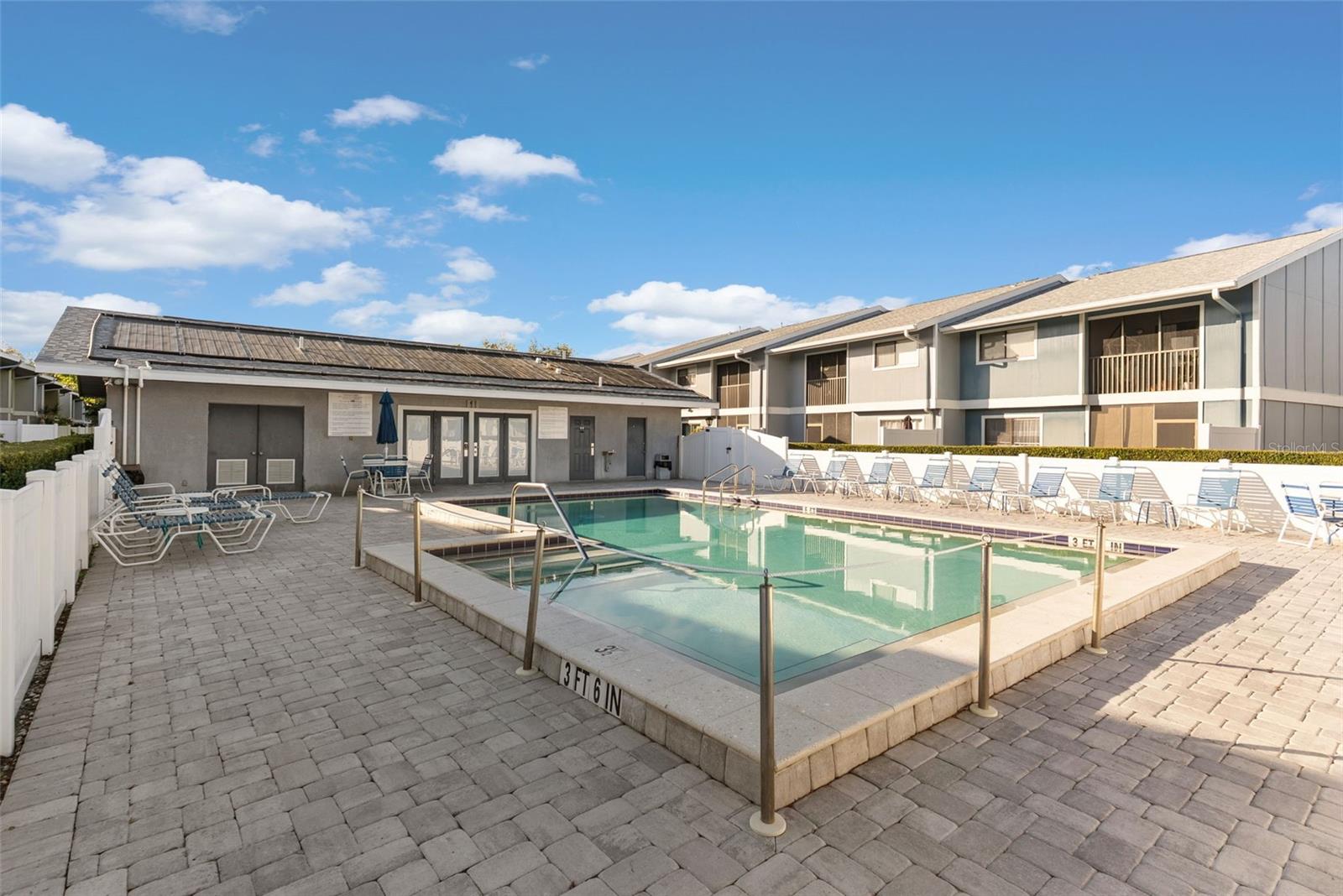 HARBOR PINES - Residential