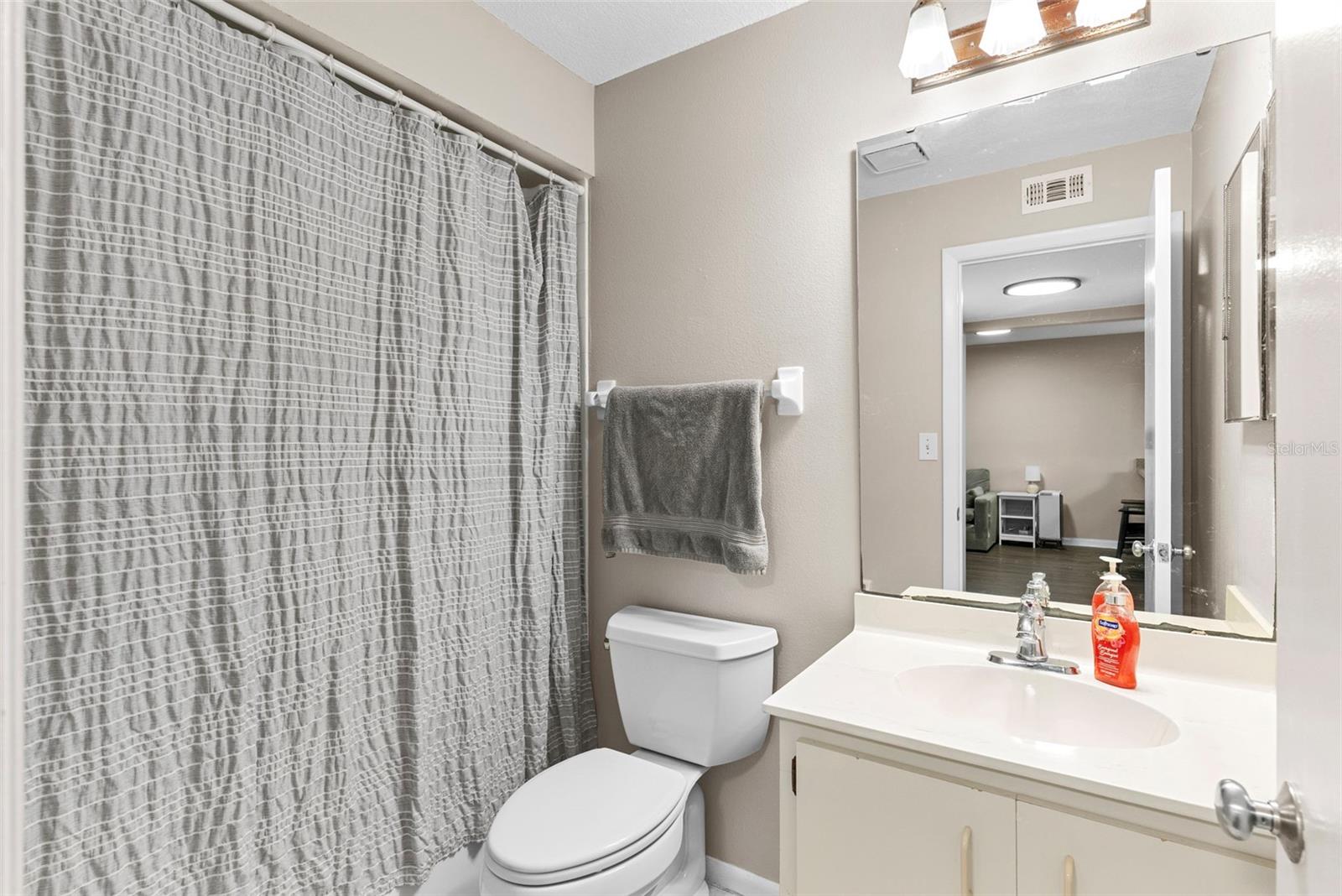 HARBOR PINES - Residential