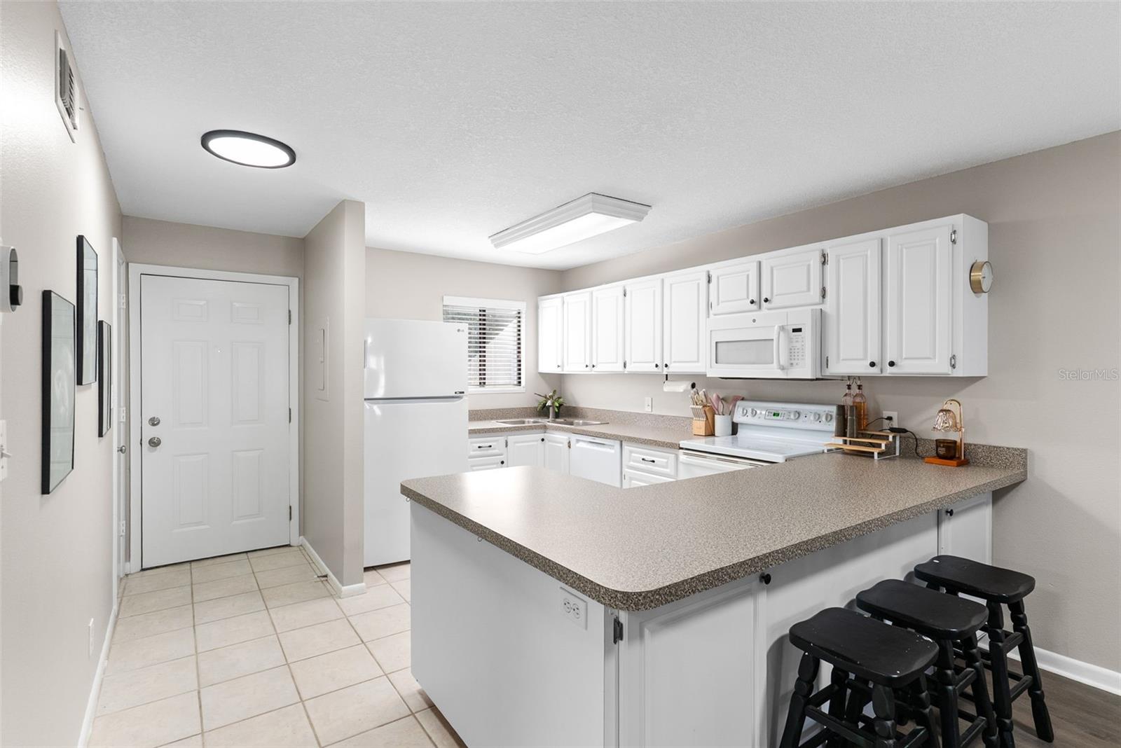 HARBOR PINES - Residential