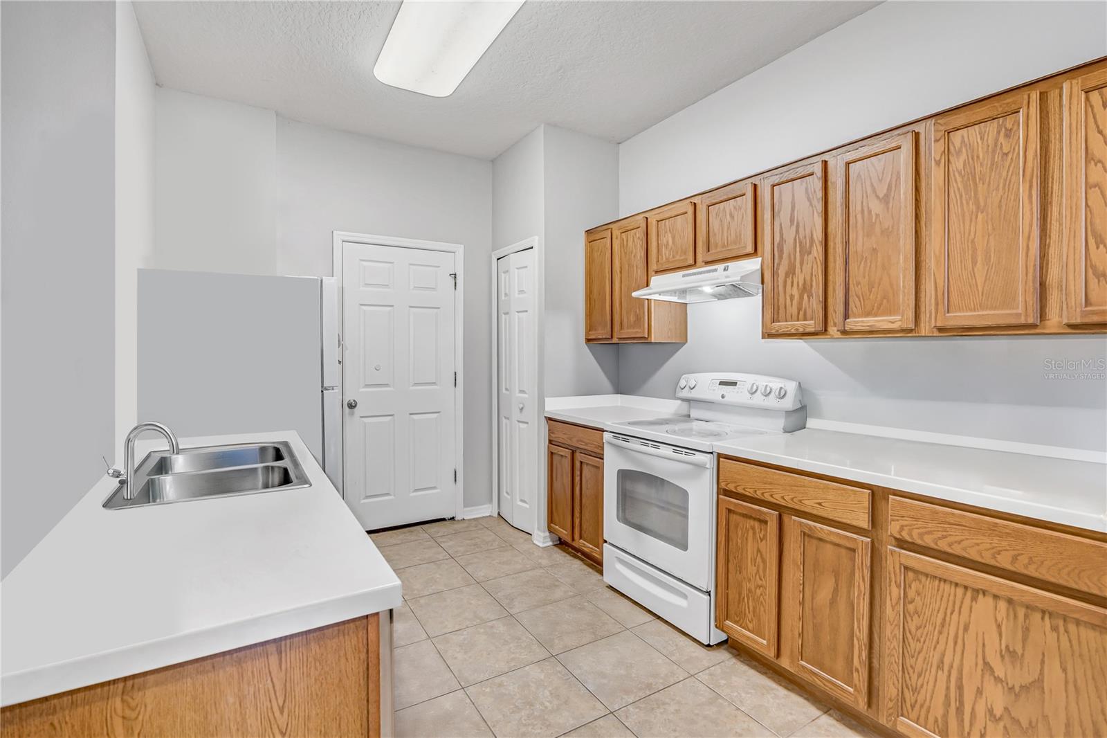 BAHIA LAKES PH 3 - Residential