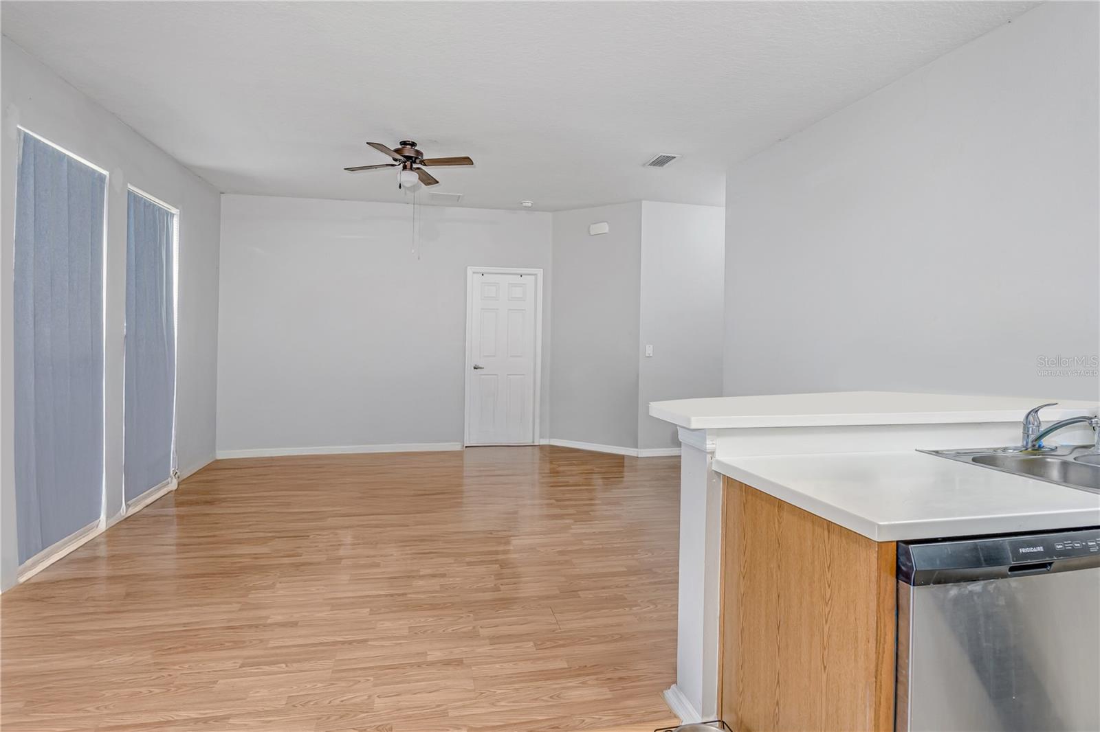 BAHIA LAKES PH 3 - Residential