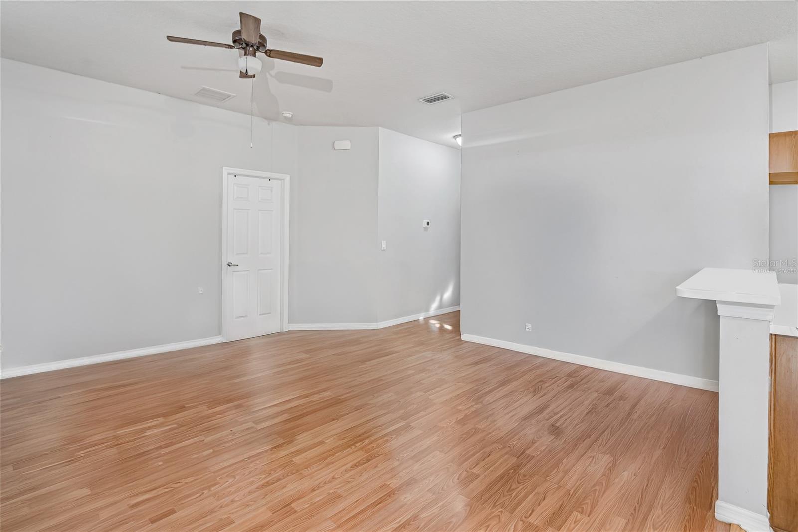 BAHIA LAKES PH 3 - Residential