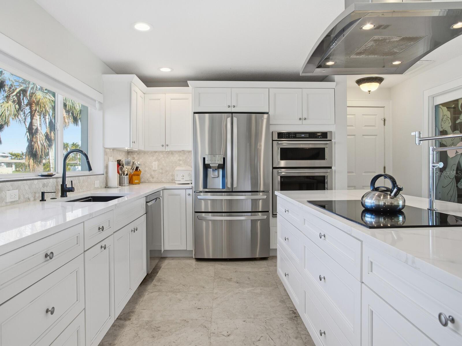 SOUTH CSWY ISLE YACHT CLUB 2ND ADD - Residential