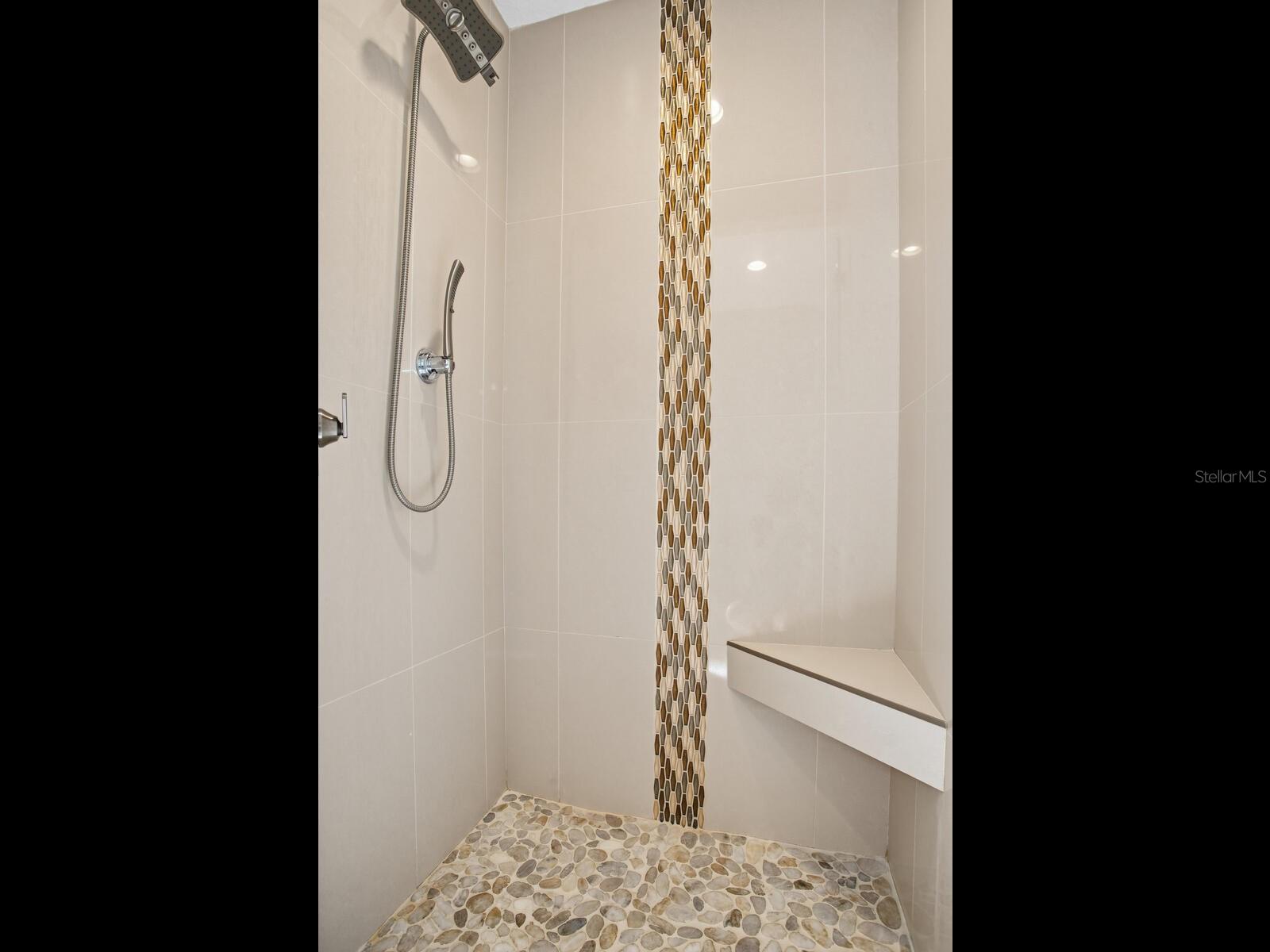 SOUTH CSWY ISLE YACHT CLUB 2ND ADD - Residential