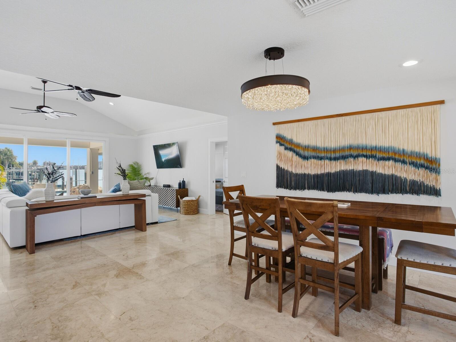 SOUTH CSWY ISLE YACHT CLUB 2ND ADD - Residential