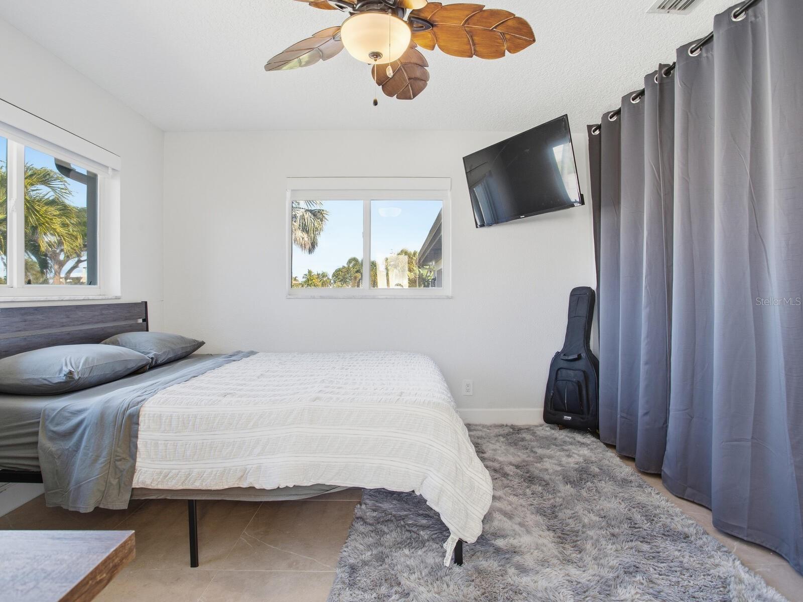 SOUTH CSWY ISLE YACHT CLUB 2ND ADD - Residential