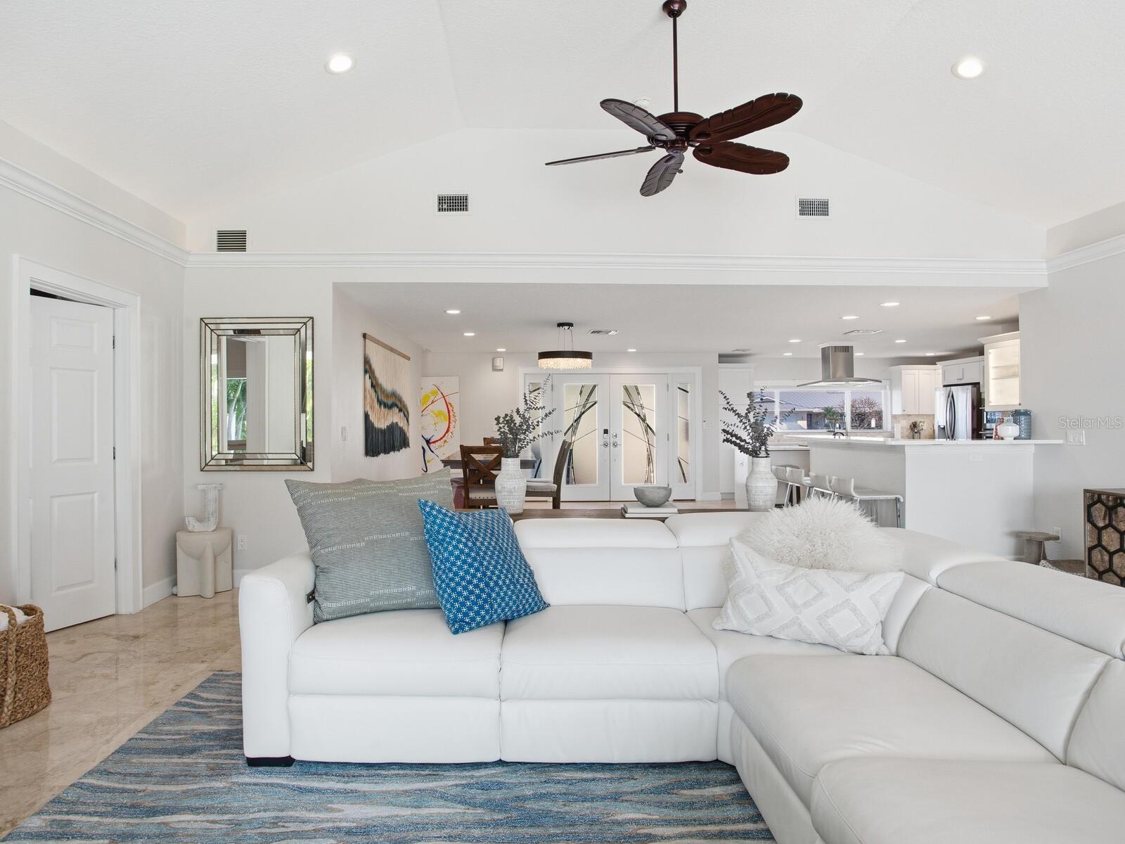 SOUTH CSWY ISLE YACHT CLUB 2ND ADD - Residential