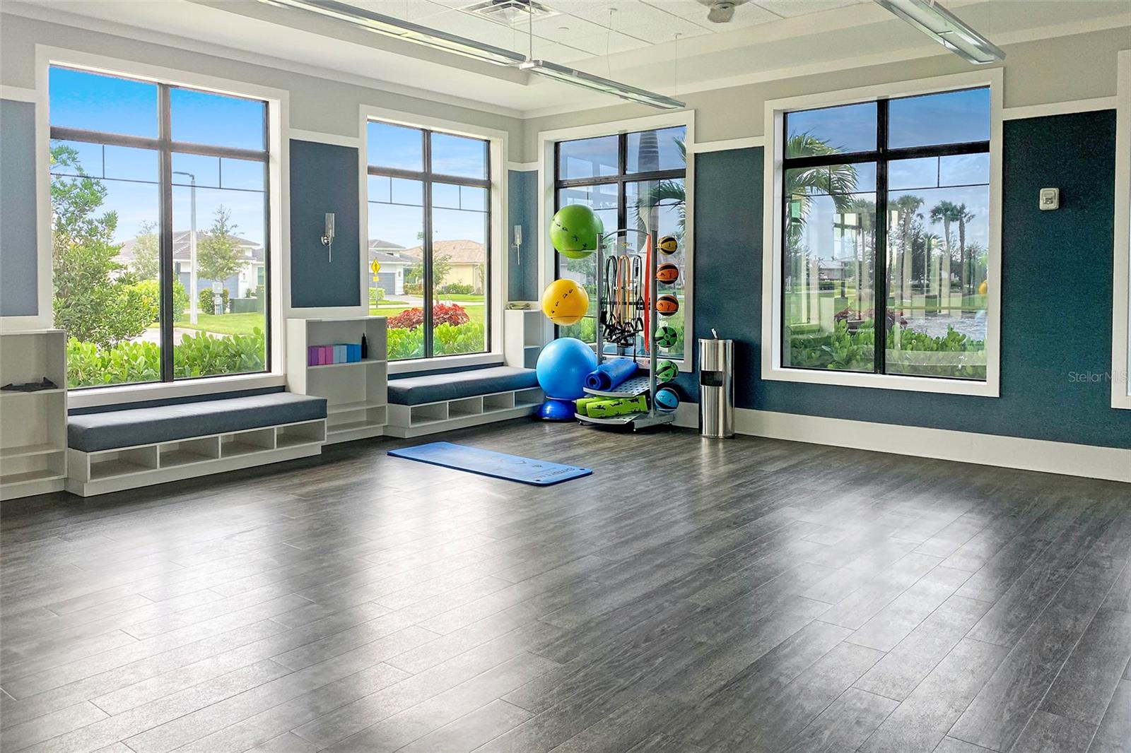 CRESSWIND PH I SUBPH A & B - Residential