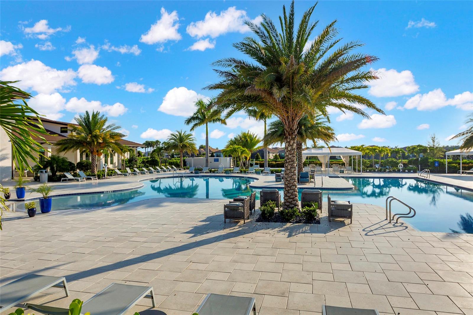 CRESSWIND PH I SUBPH A & B - Residential