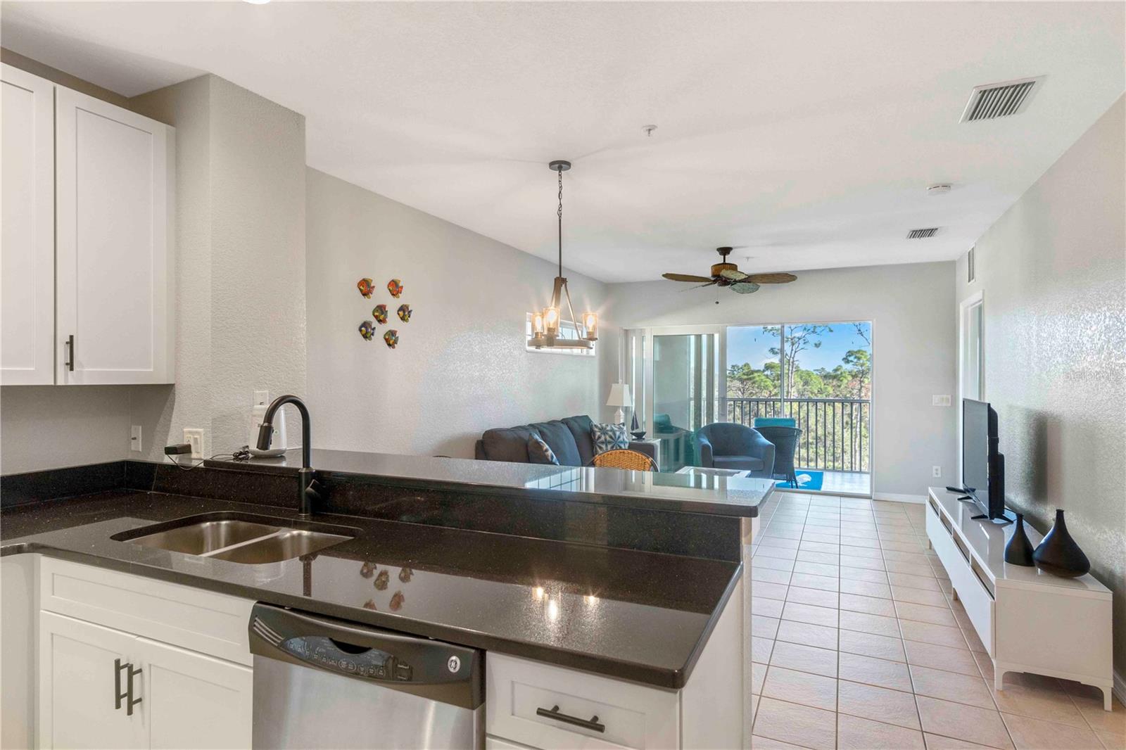 CAPE HAZE RESIDENCE C 7/9 - Residential