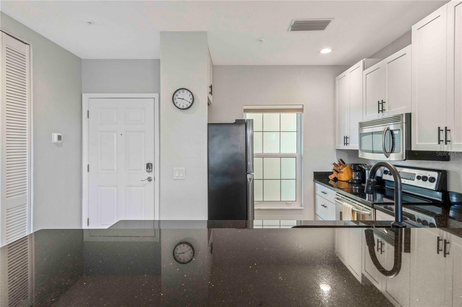 CAPE HAZE RESIDENCE C 7/9 - Residential