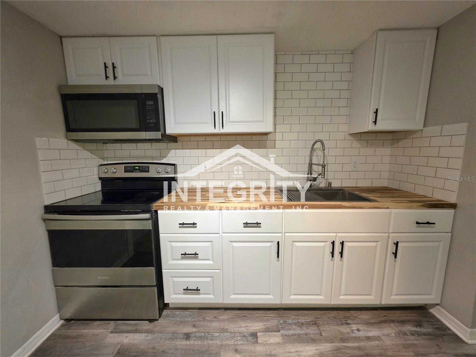 GRANT PARK - Residential Lease