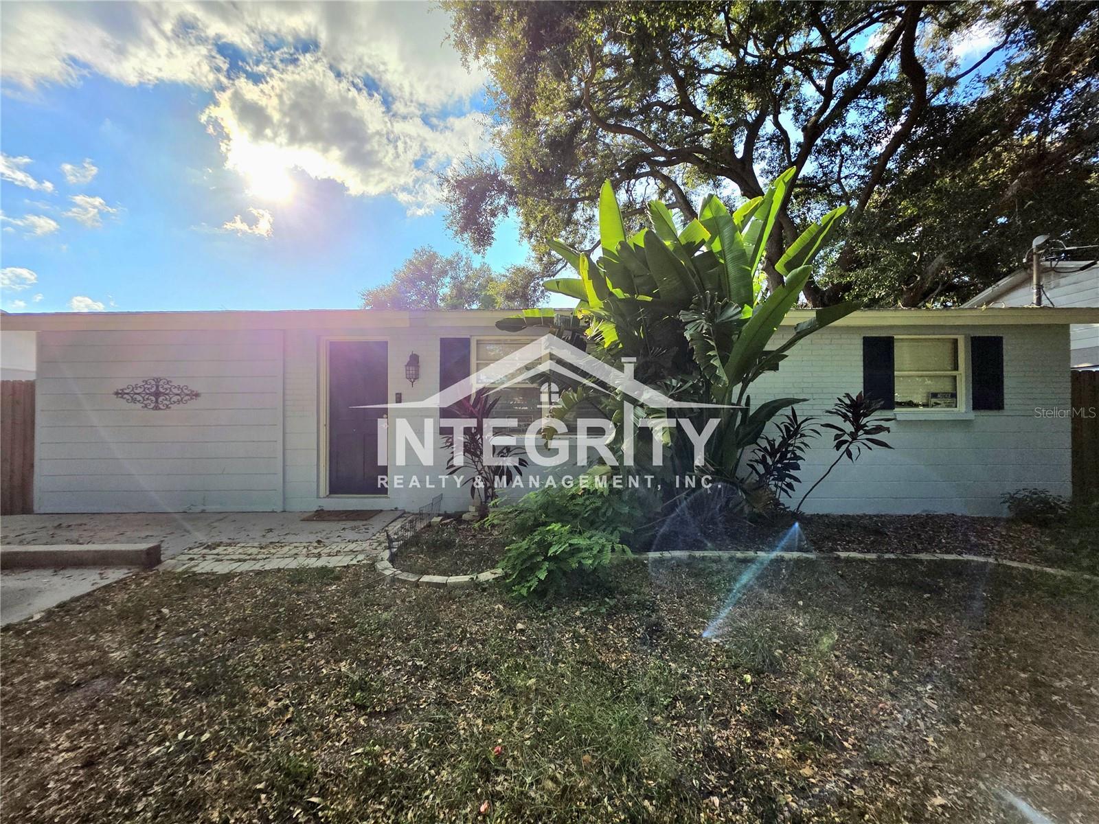 GRANT PARK - Residential Lease