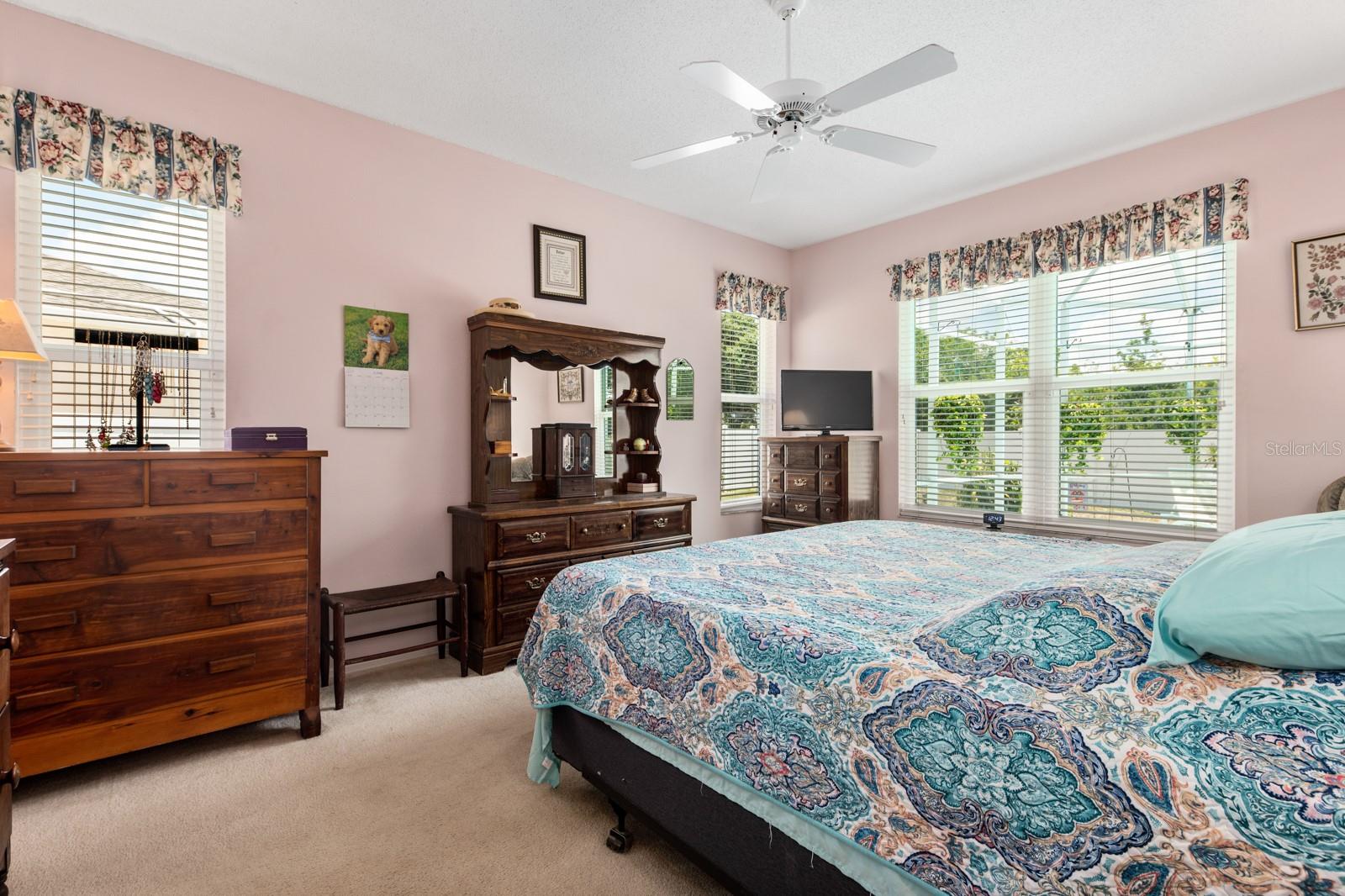 WOODMERE LAKES - Residential