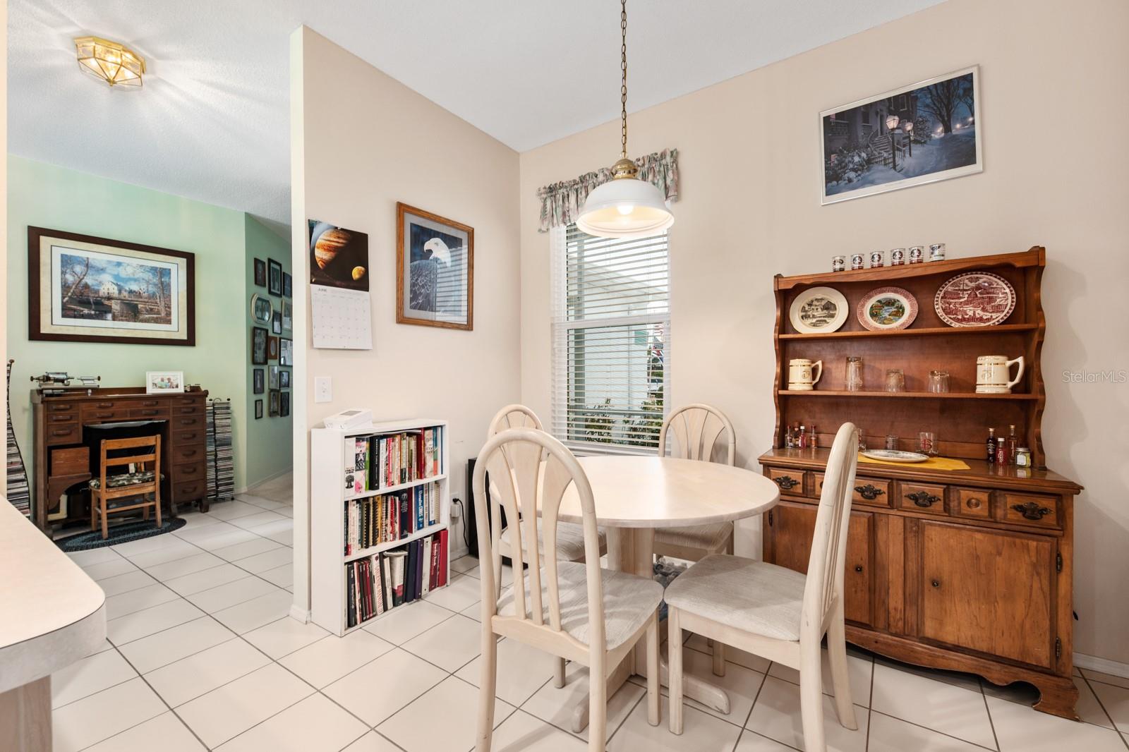 WOODMERE LAKES - Residential