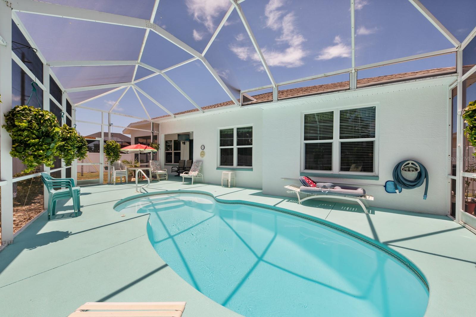 WOODMERE LAKES - Residential