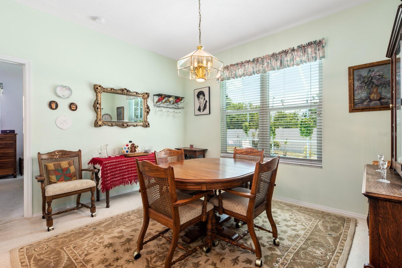 WOODMERE LAKES - Residential