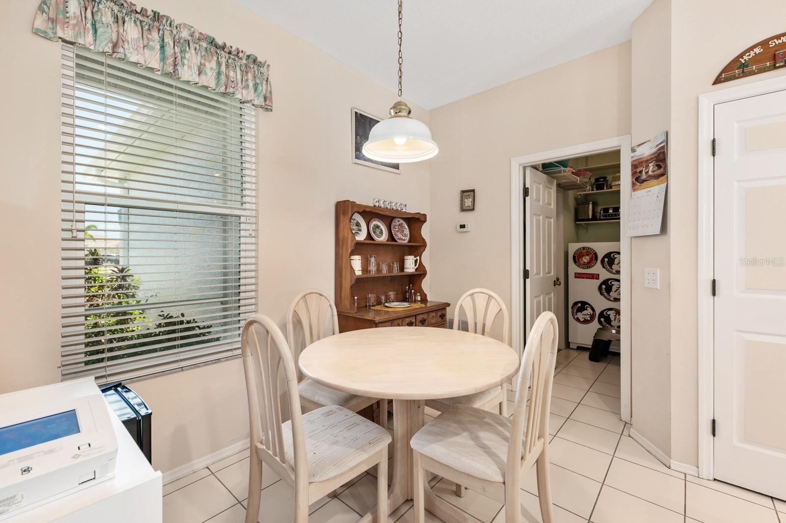 WOODMERE LAKES - Residential