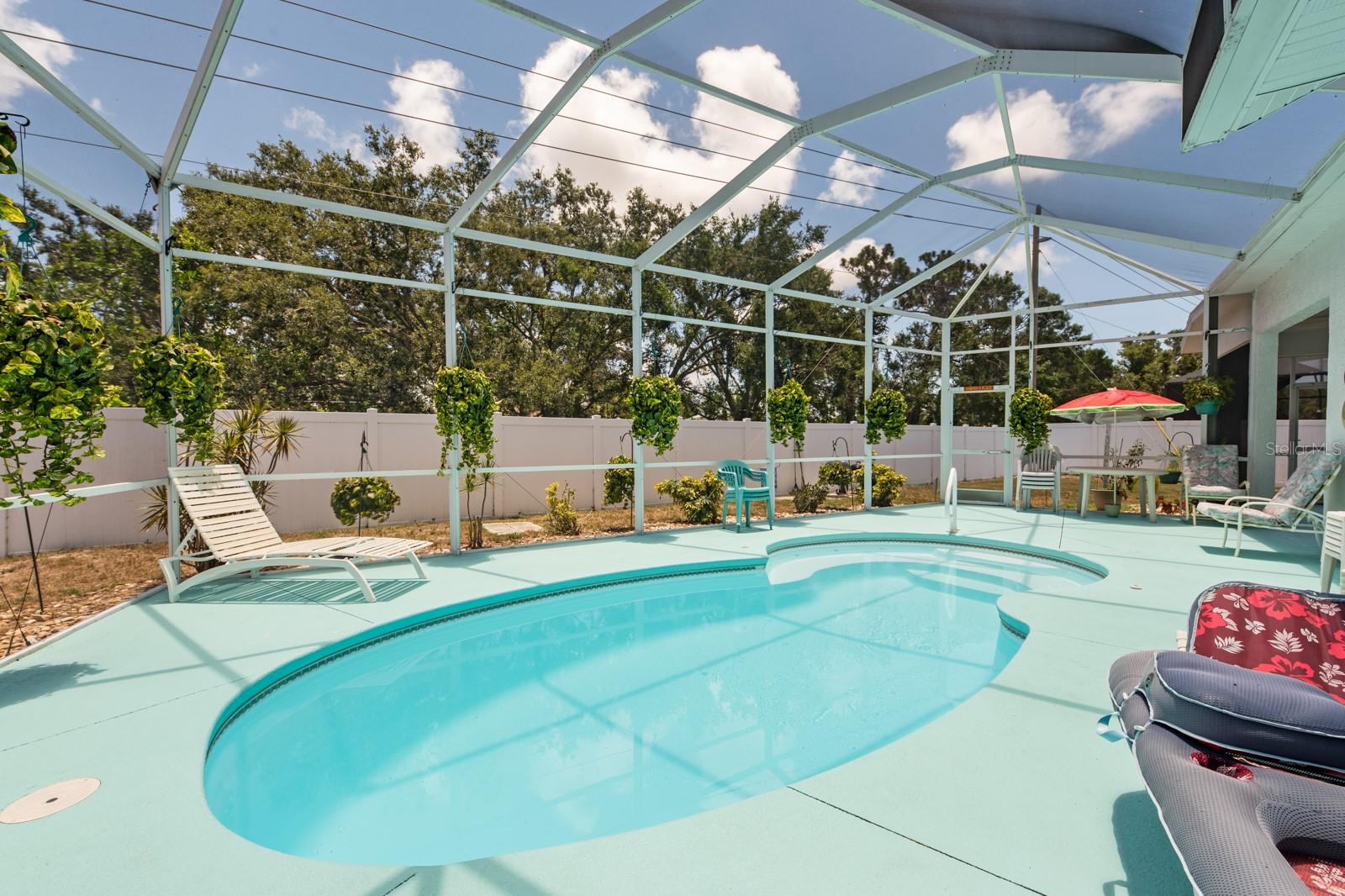 WOODMERE LAKES - Residential