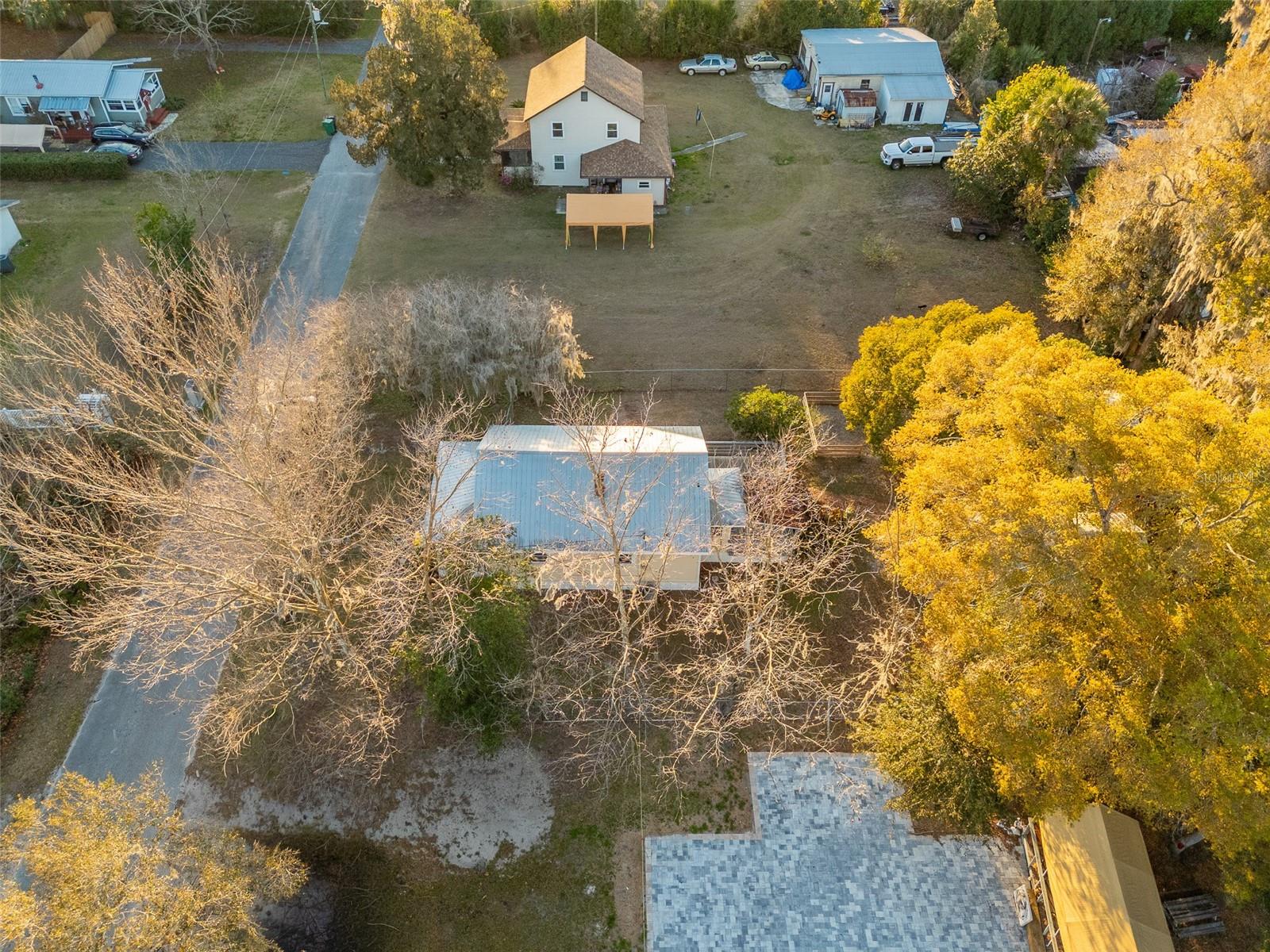 LAKE HELEN BLK 17 &W 1/2 BLK 18 - Residential