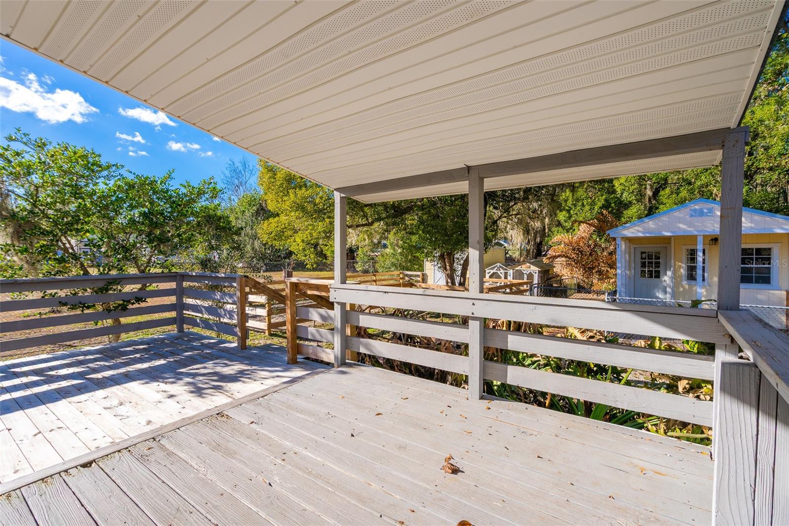 LAKE HELEN BLK 17 &W 1/2 BLK 18 - Residential