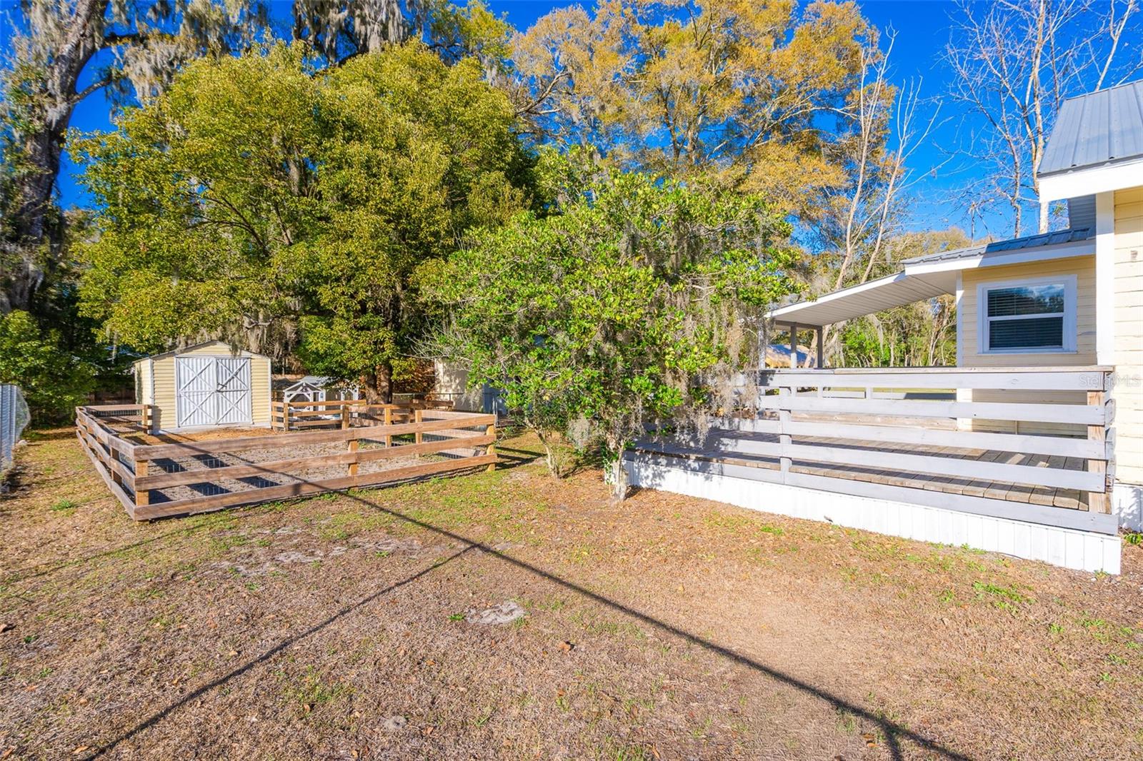 LAKE HELEN BLK 17 &W 1/2 BLK 18 - Residential