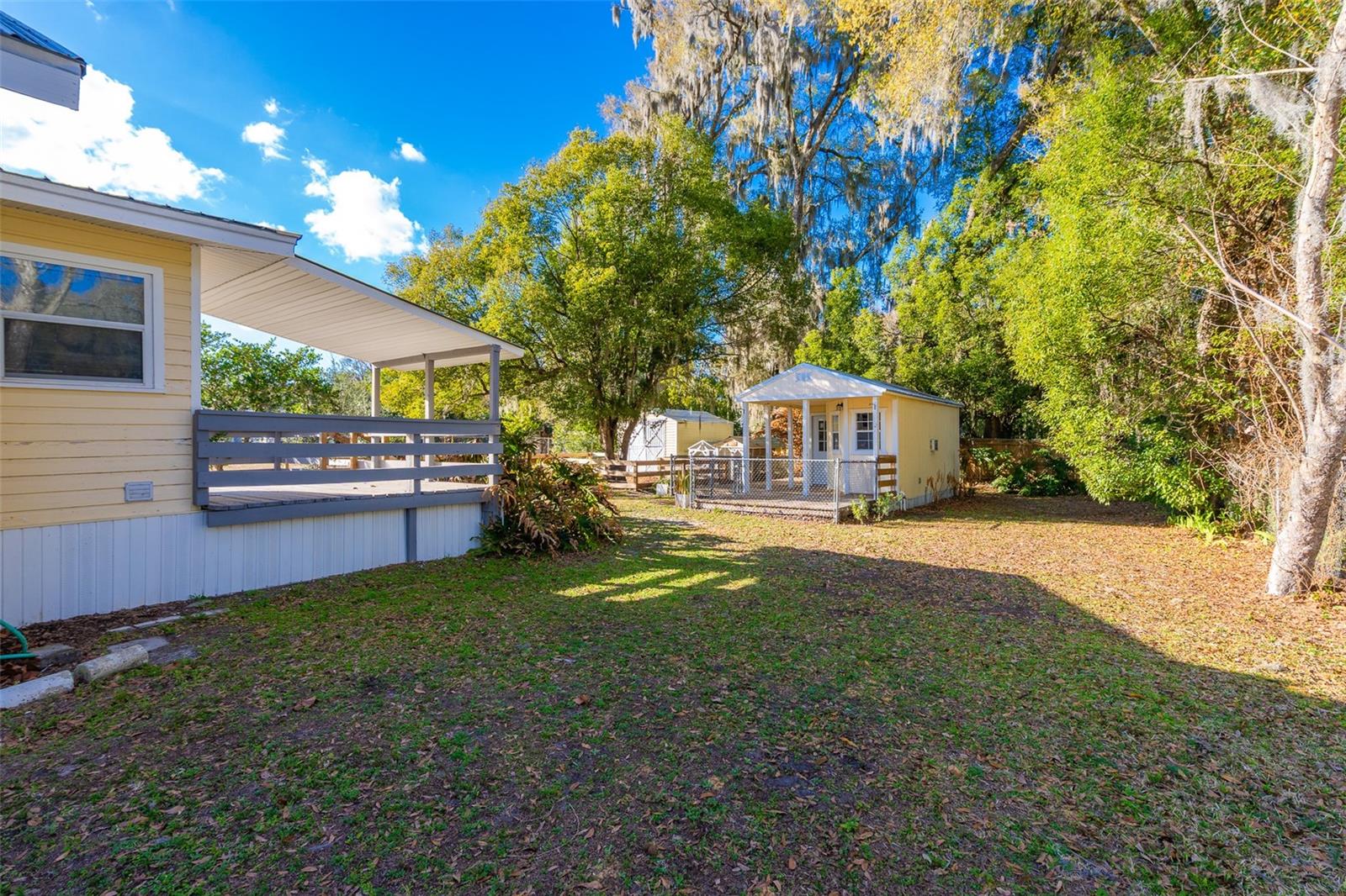 LAKE HELEN BLK 17 &W 1/2 BLK 18 - Residential