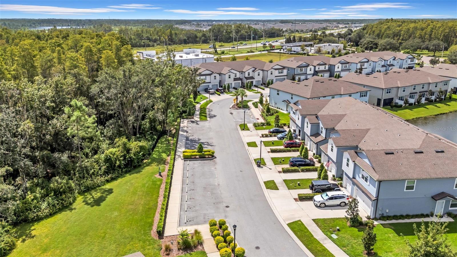 OAKSTEAD TWNHMS - Residential