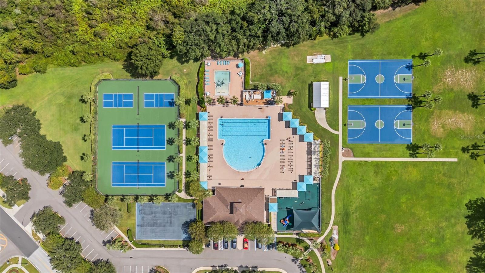 OAKSTEAD TWNHMS - Residential