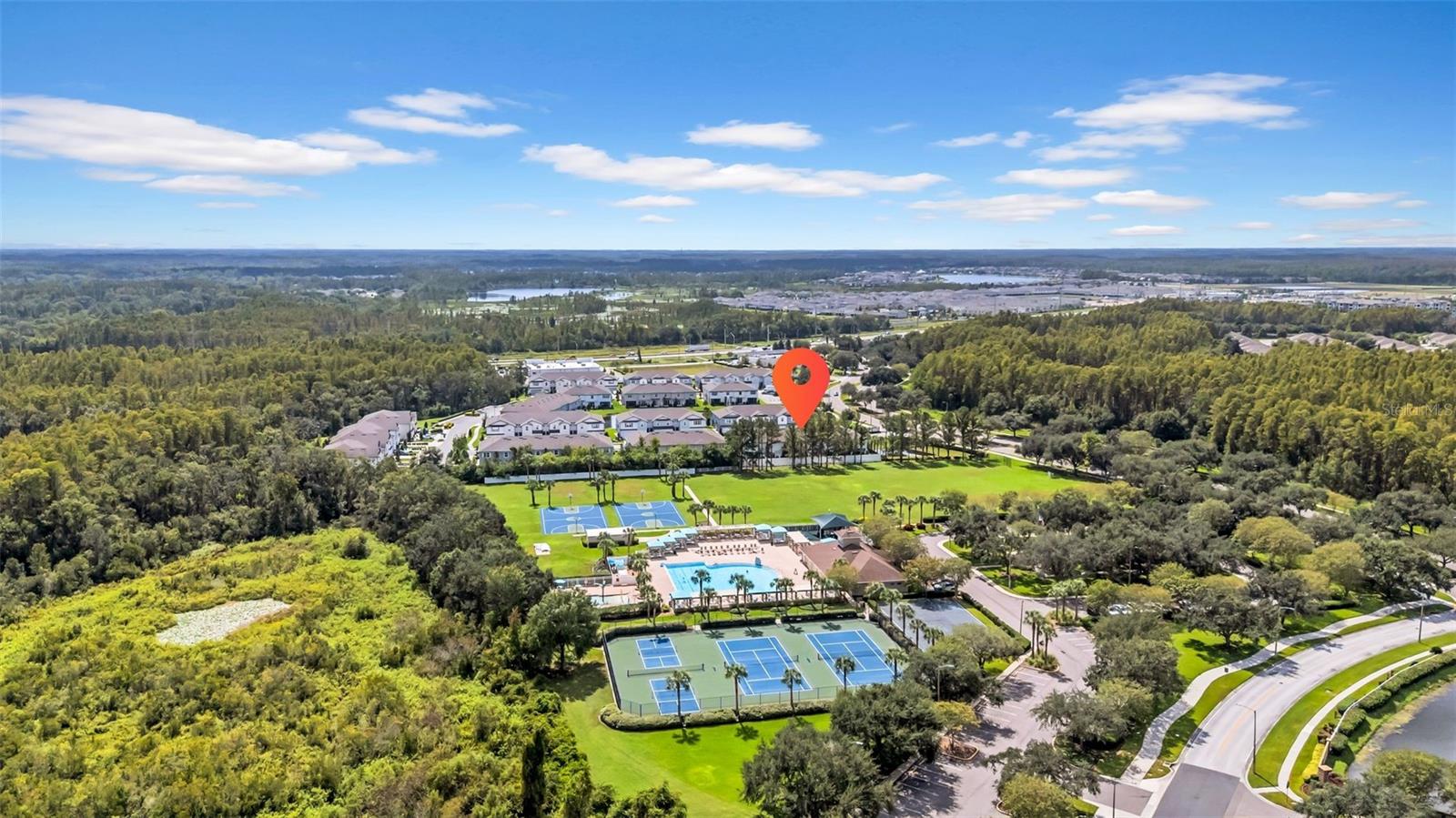 OAKSTEAD TWNHMS - Residential