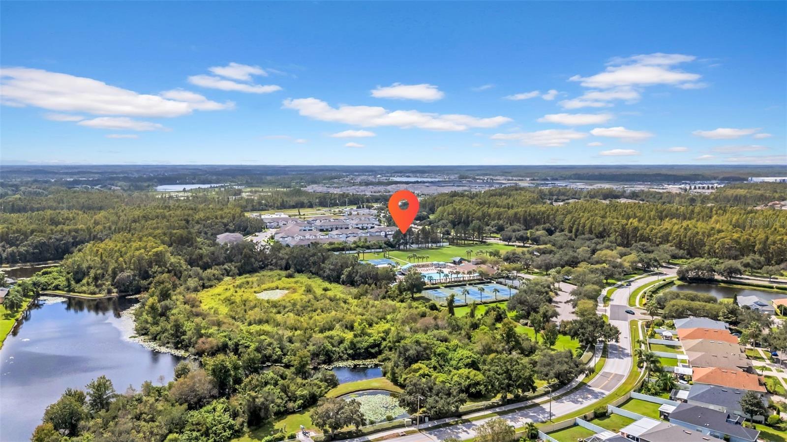 OAKSTEAD TWNHMS - Residential