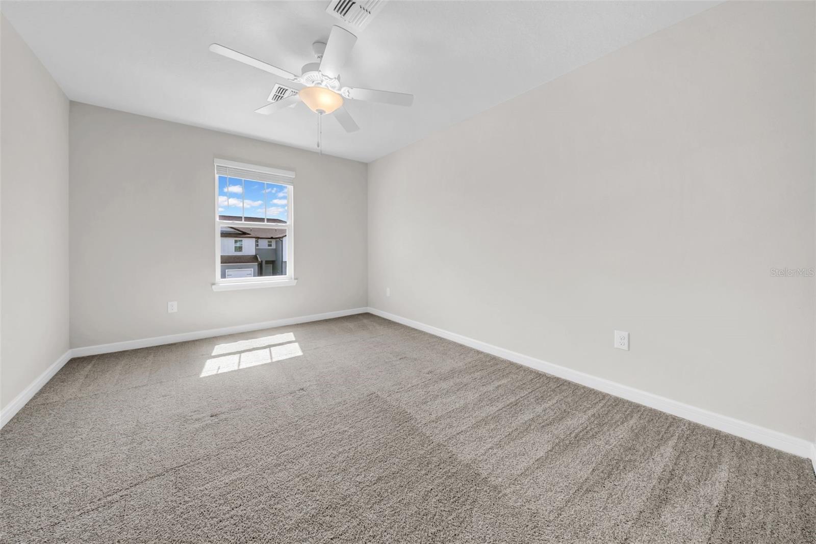 OAKSTEAD TWNHMS - Residential