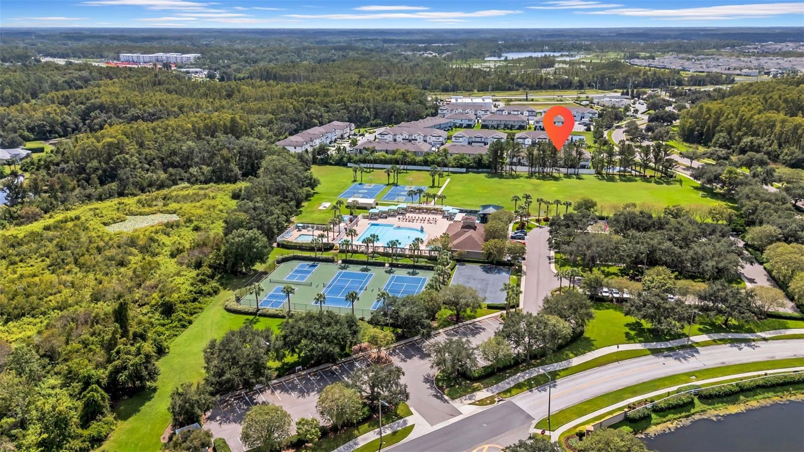 OAKSTEAD TWNHMS - Residential