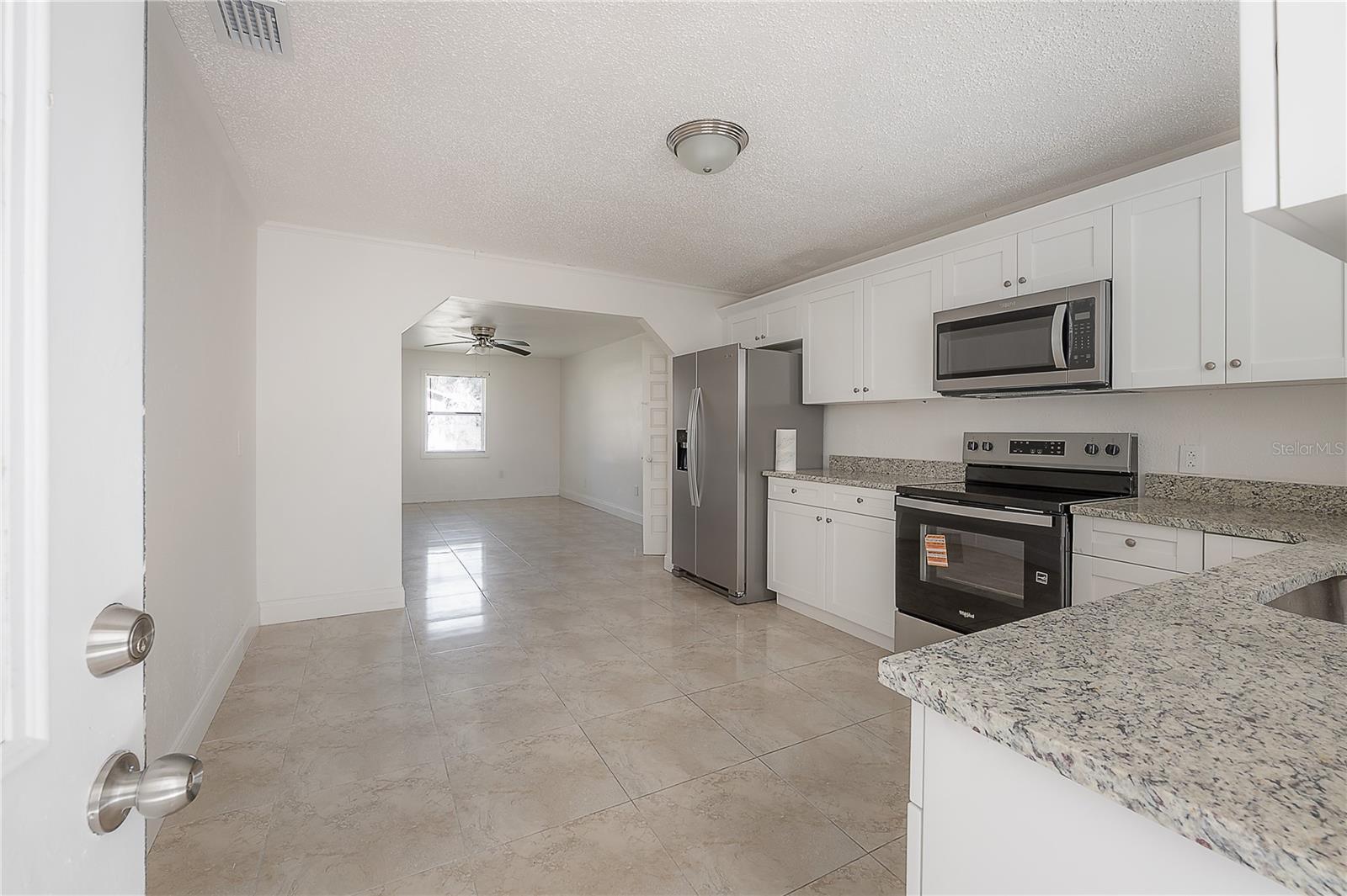 SNOW CAPS - Residential