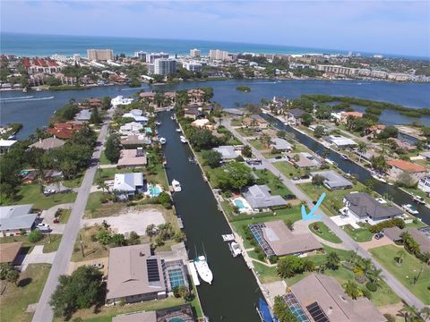 A home in SARASOTA