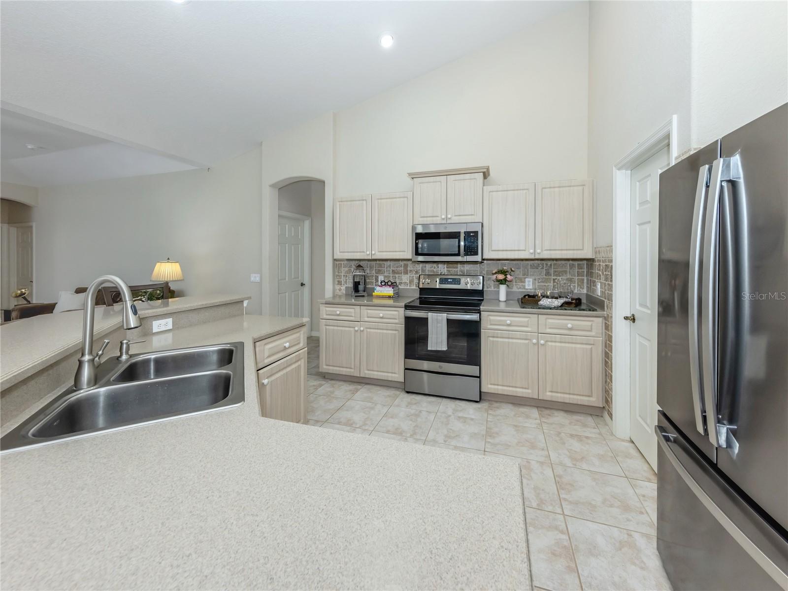 BARTON FARMS - Residential