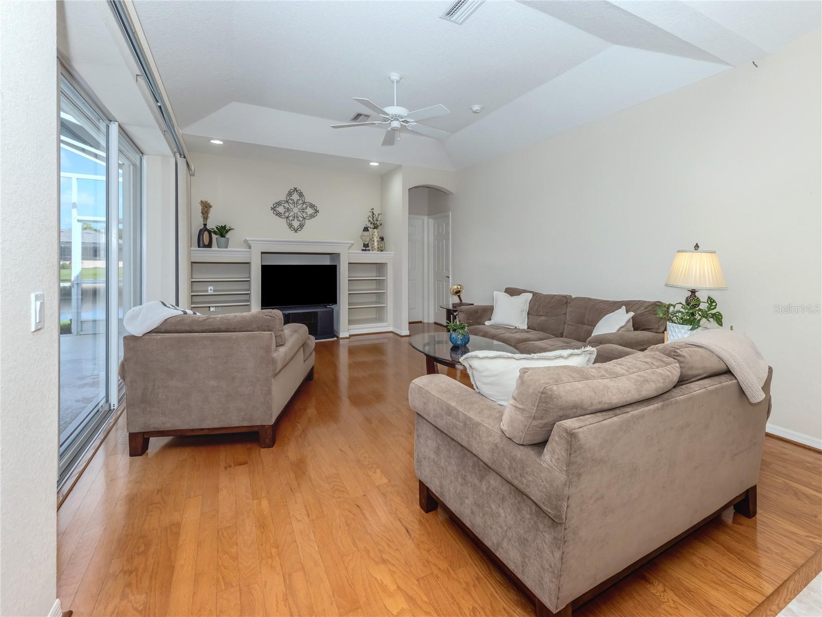 BARTON FARMS - Residential